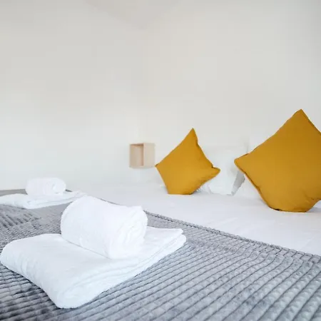 Oura Parque Turisticos Vakantiepark 2*