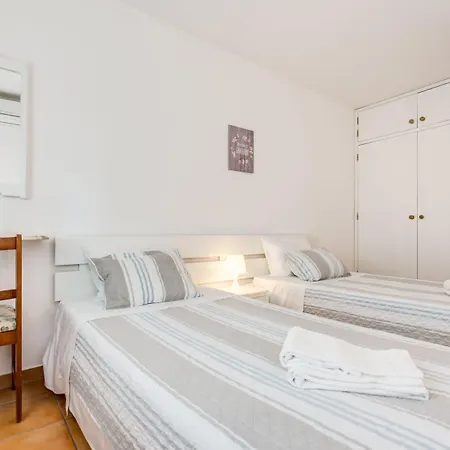 ホリデーパーク Oura Parque Turisticos アルブフェイラ