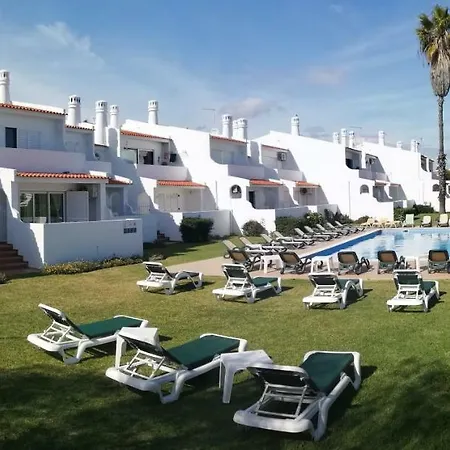 Oura Parque Turisticos Ferienpark 4*